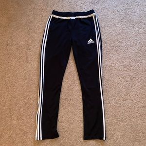 Adidas pants size kids XL